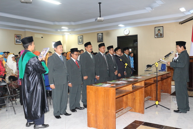 Pelantikan Wakil Rektor Dan Dekan IAIN Tulungagung