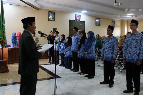 Halal Bihalal dan Pengambilan Sumpah Jabatan PNS IAIN Tulungagung