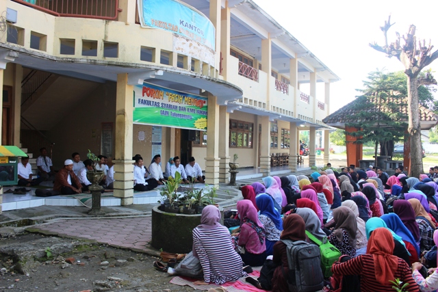 Mahasiswa IAIN Tulungagung Awali Perkuliahan Semester Genap dengan Istighotsah