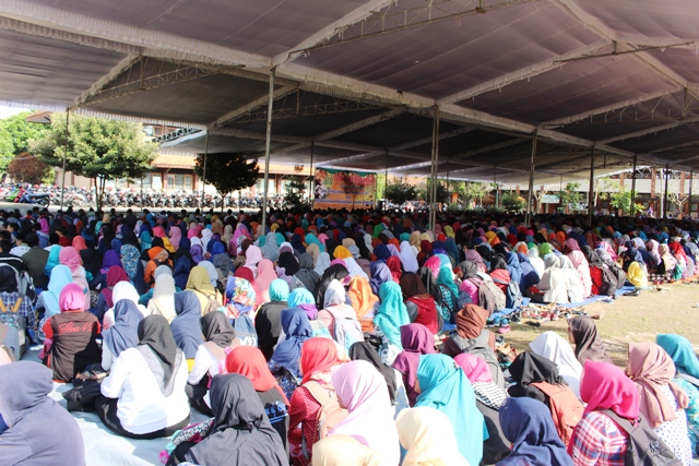 Awal Perkuliahan; Mahasiswa IAIN Tulungagung Gelar Do’a Bersama