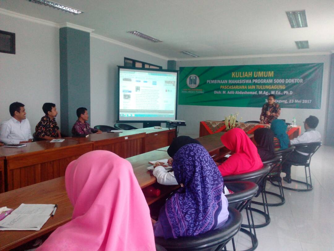 Peserta Program 5000 Doktor Harus Serius Selesaikan Studi