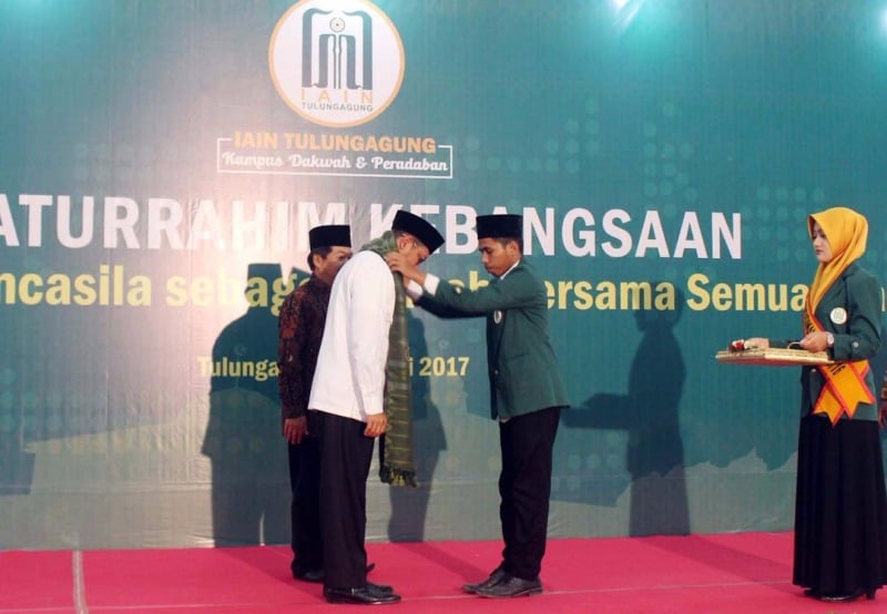Anak Yatim dan Miskin Boleh Kuliah