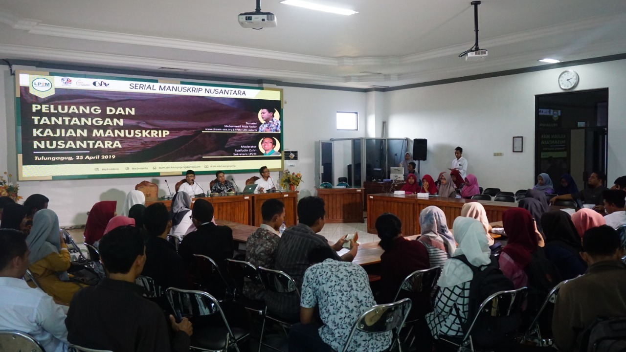 Mendiseminasikan Bibit Peneliti Manuskrip di IAIN Tulungagung