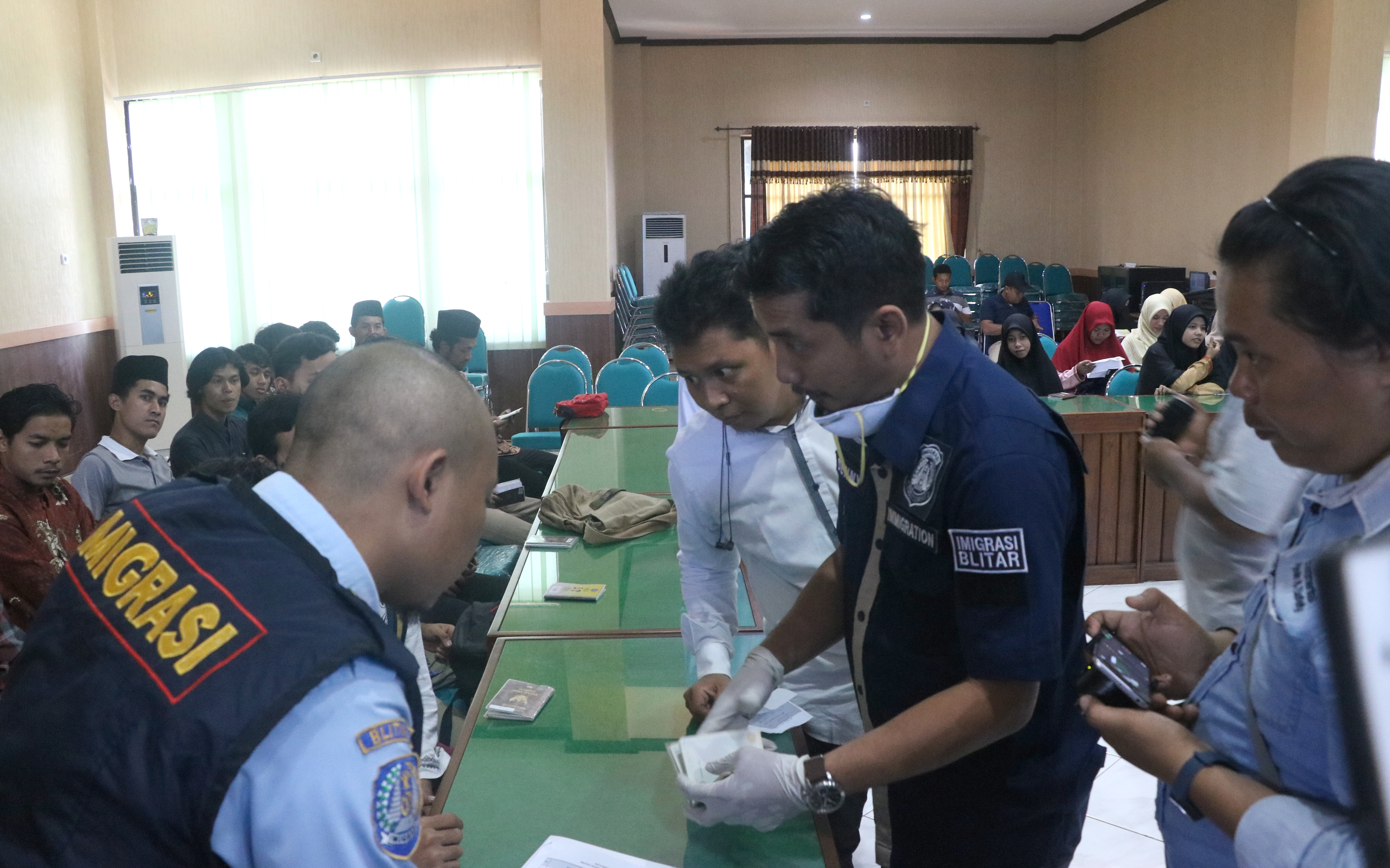 Antisipasi Corona, Kantor Imigrasi Bersama Dinkes Periksa Mahasiswa Asing IAIN Tulungagung