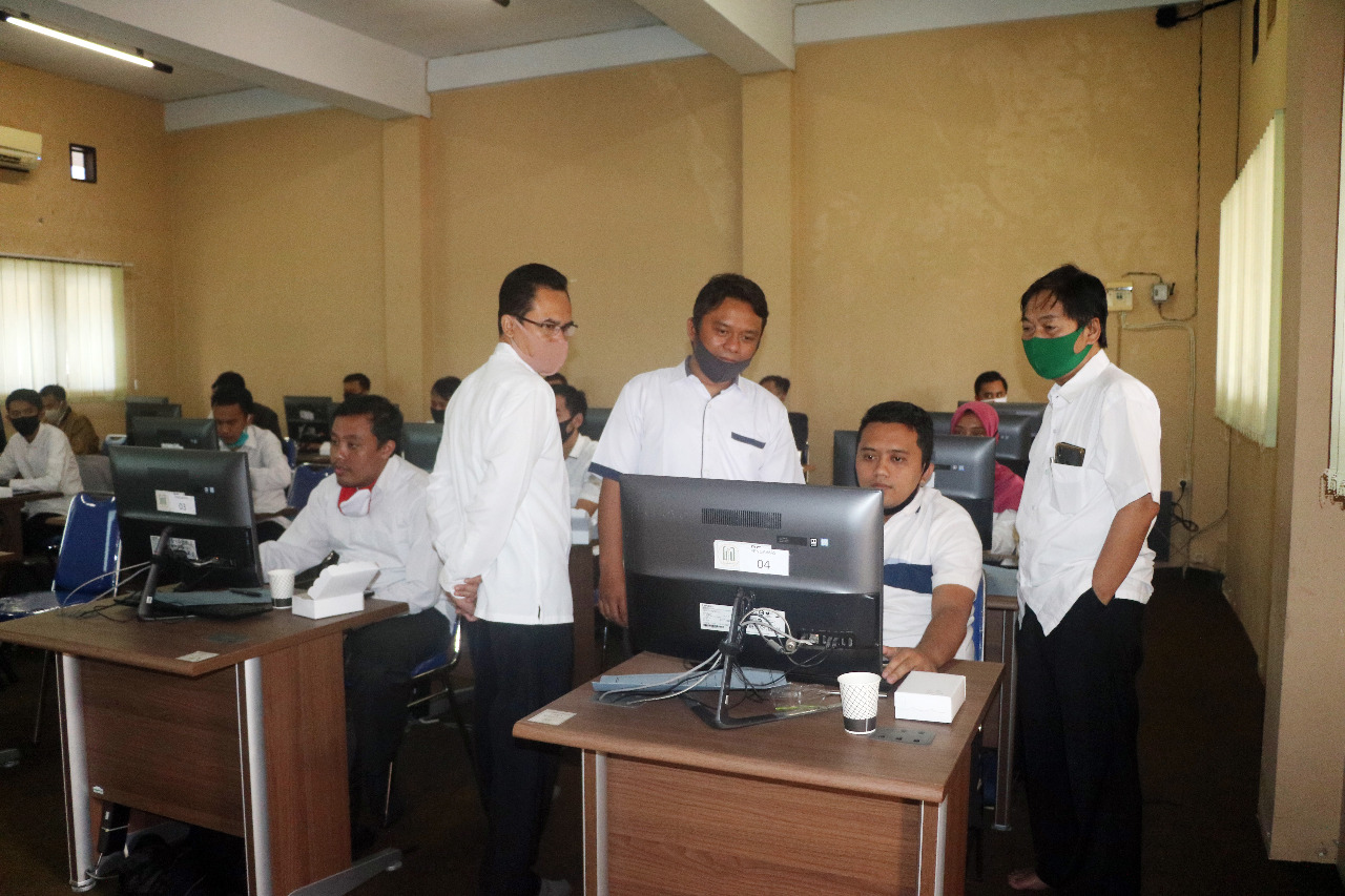 Hari Pertama Ujian Online, UM-PTKIN di IAIN Tulungagung Berjalan Lancar