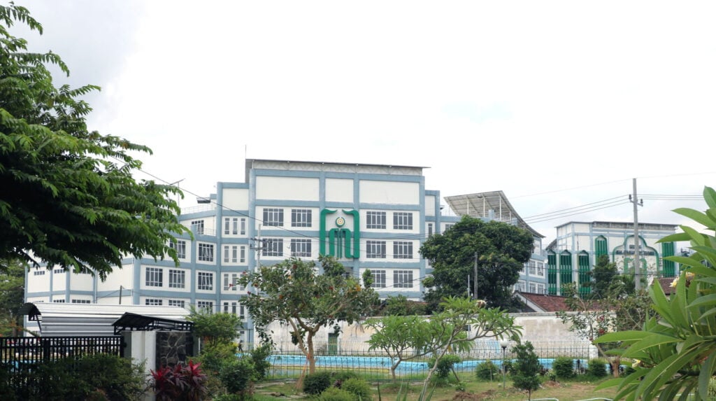 Fakultas dan Prodi 1 am dan sahri 1Mb 1 scaled e1709787739829