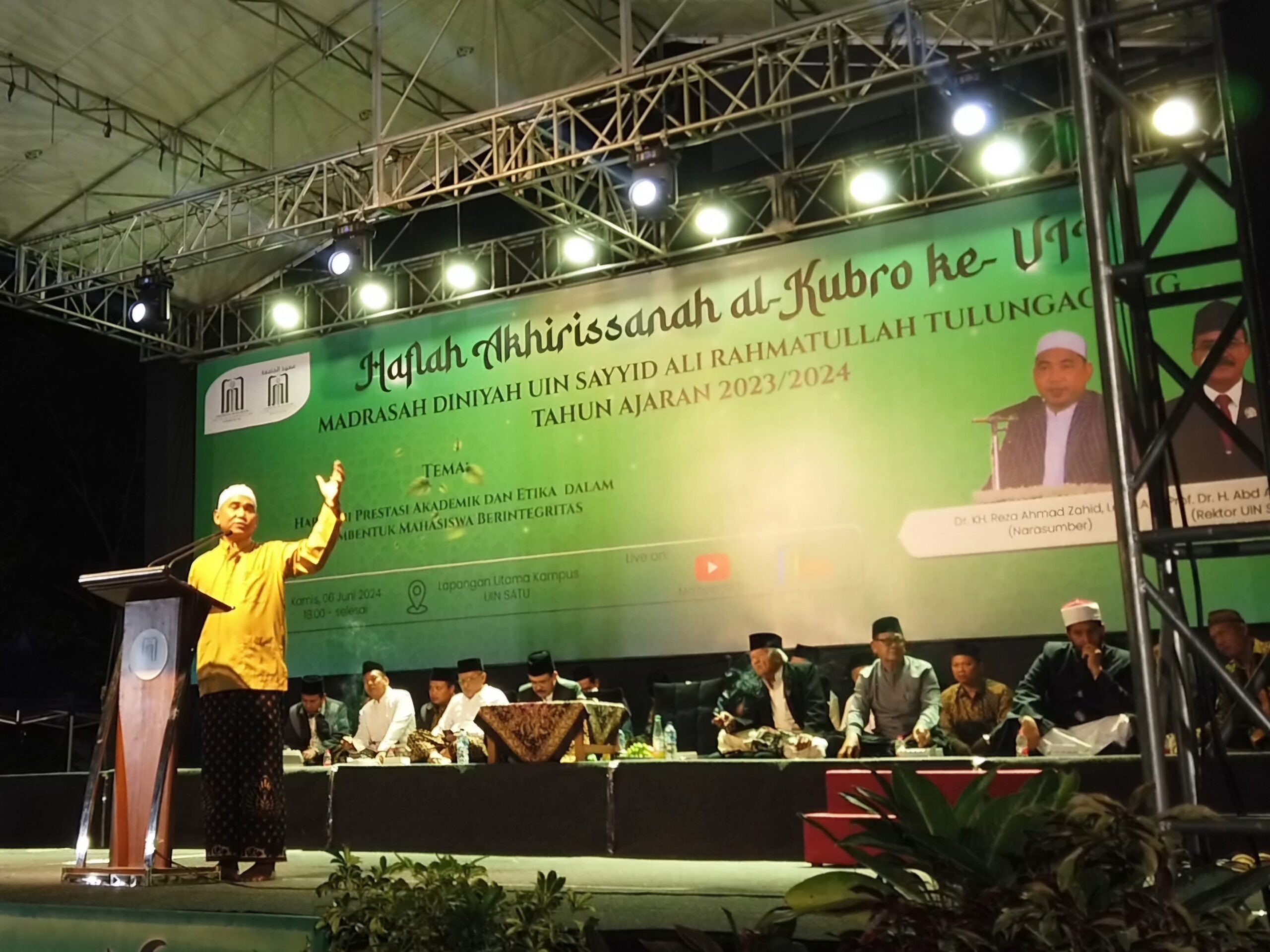 Ribuan Mahasantri Ikuti Haflah Akhiris Sanah Al-Kubro VII Program Madin
