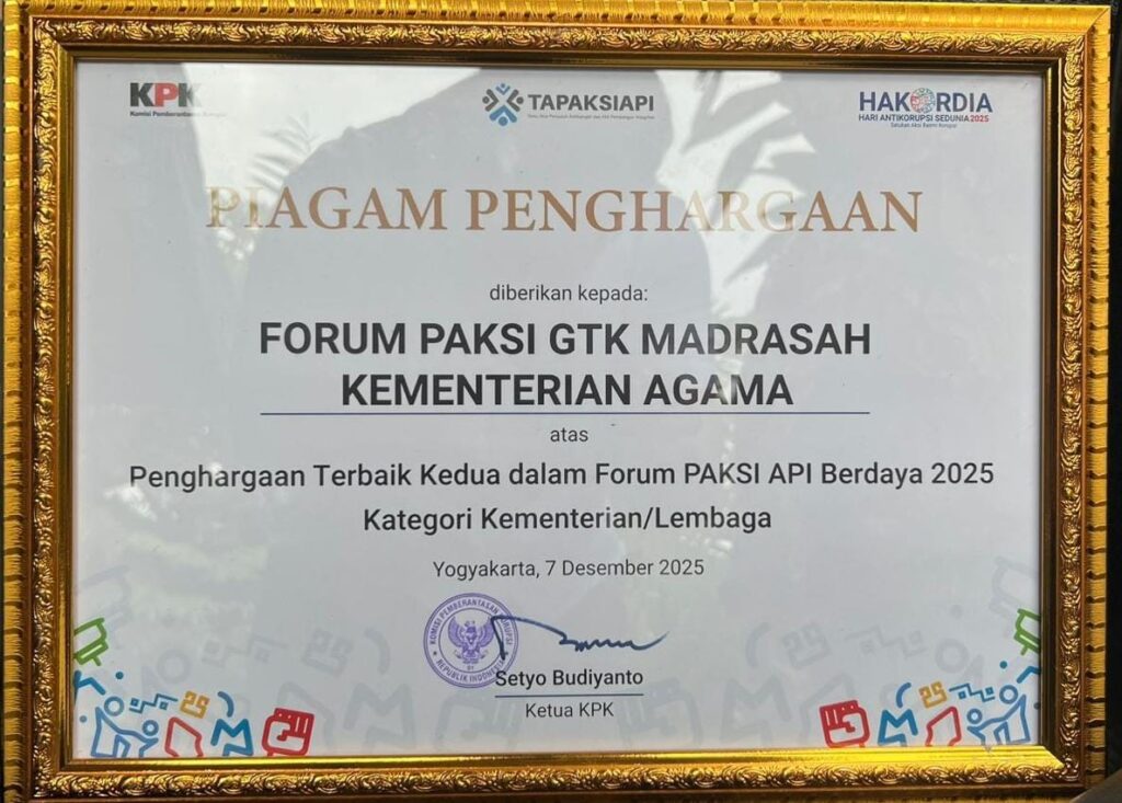 Kemenag Raih Dua Penghargaan dari KPK di Hari Antikorupsi Sedunia 2025 03